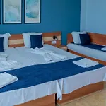 Hotel Queen Nelly