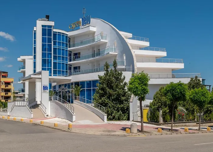 Queen Nelly Hotel 4*