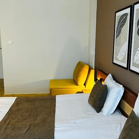 Queen Nelly Hotel