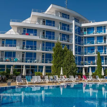 Queen Nelly Hotel