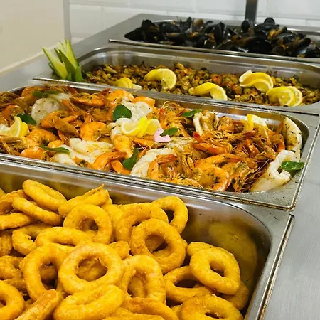 Queen Nelly Szálloda 4*