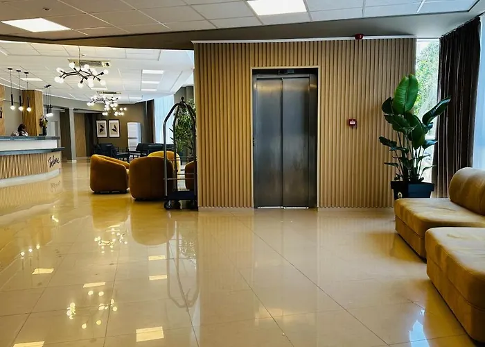 Queen Nelly 호텔 4*